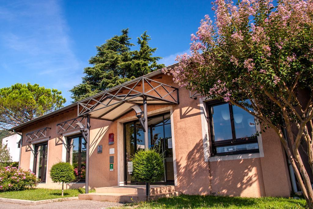 Hotel Les Amandiers Турнон-сюр-Рон Екстериор снимка